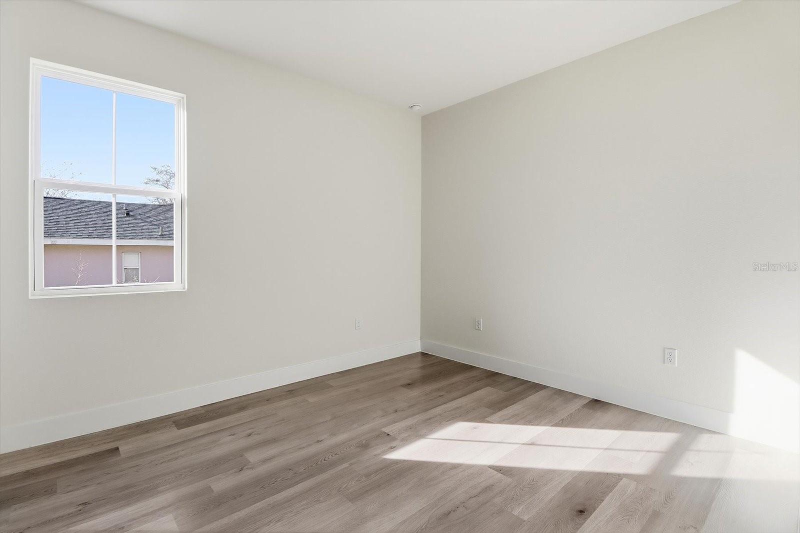 Image 32 of 38 For 6078 150th Lane