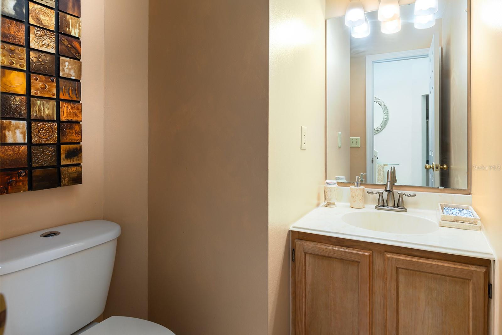 Image 21 of 28 For 526 Whittingham Place