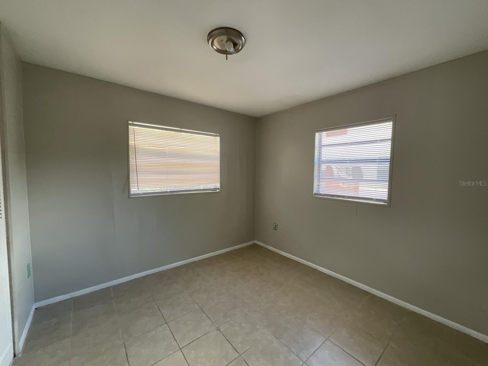 Image 5 of 6 For 4526 Balboa Drive