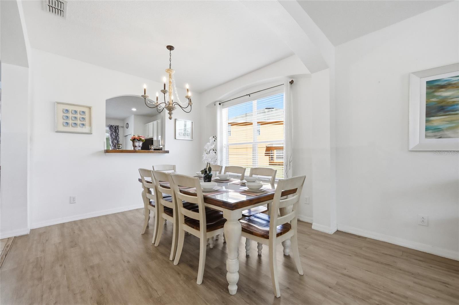 Image 16 of 59 For 844 Orange Cosmos Boulevard