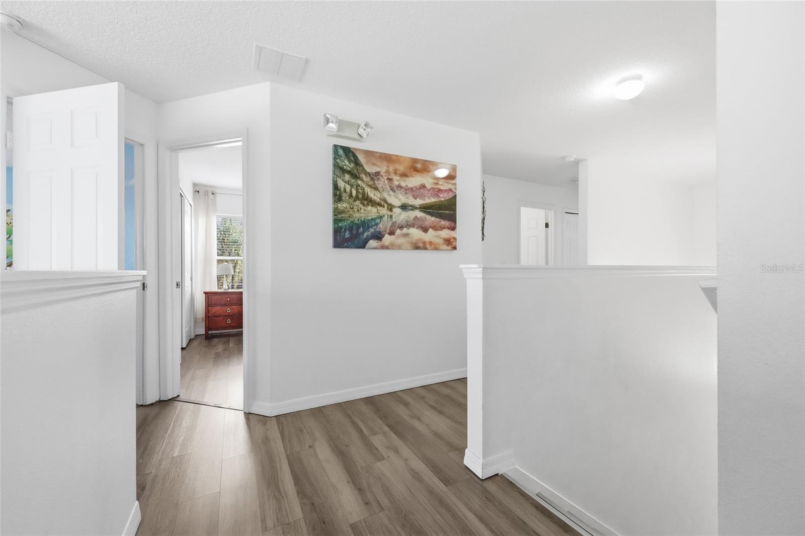 Image 31 of 59 For 844 Orange Cosmos Boulevard