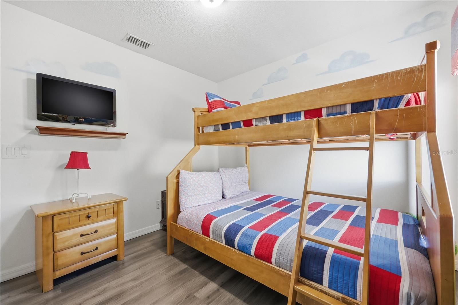 Image 40 of 59 For 844 Orange Cosmos Boulevard