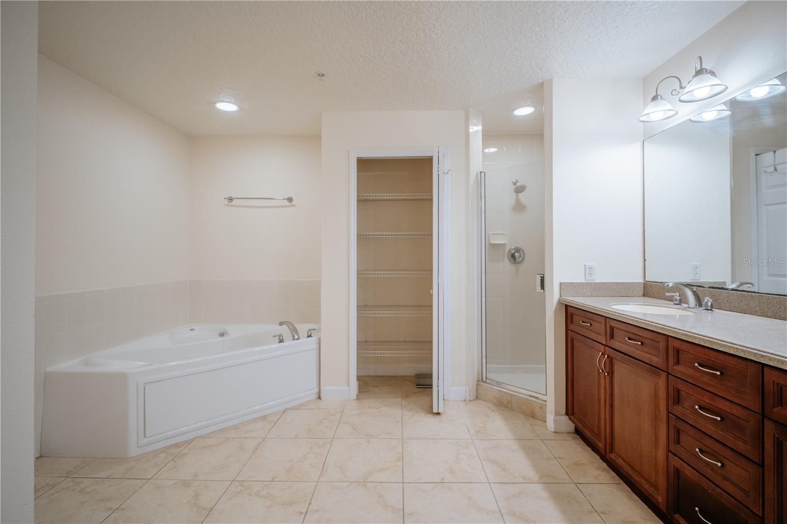 Image 26 of 49 For 6336 Buford Street 201