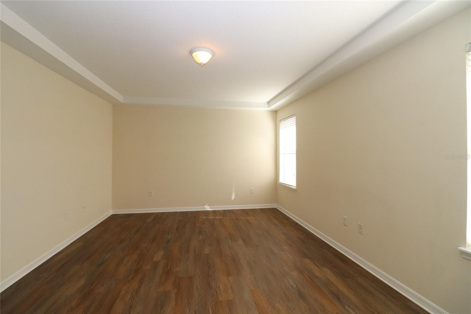 Image 18 of 22 For 2229 Tulip Valley Point