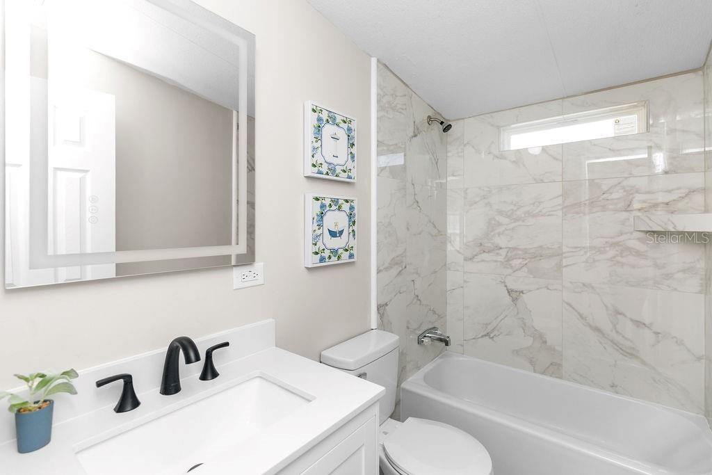 Image 17 of 21 For 18137 Hollister Road