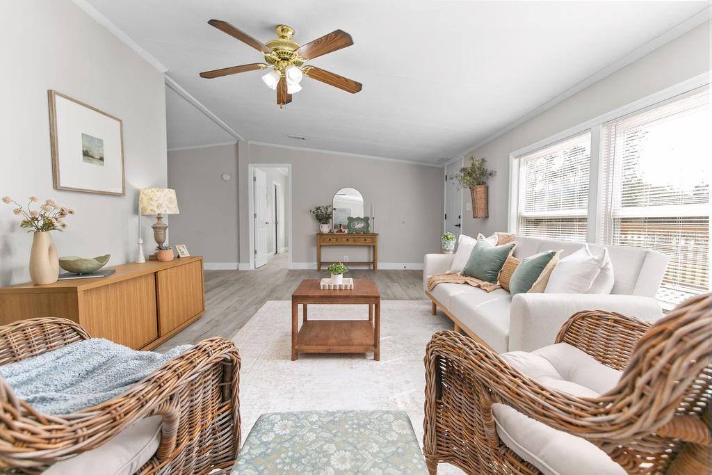 Image 6 of 21 For 18137 Hollister Road