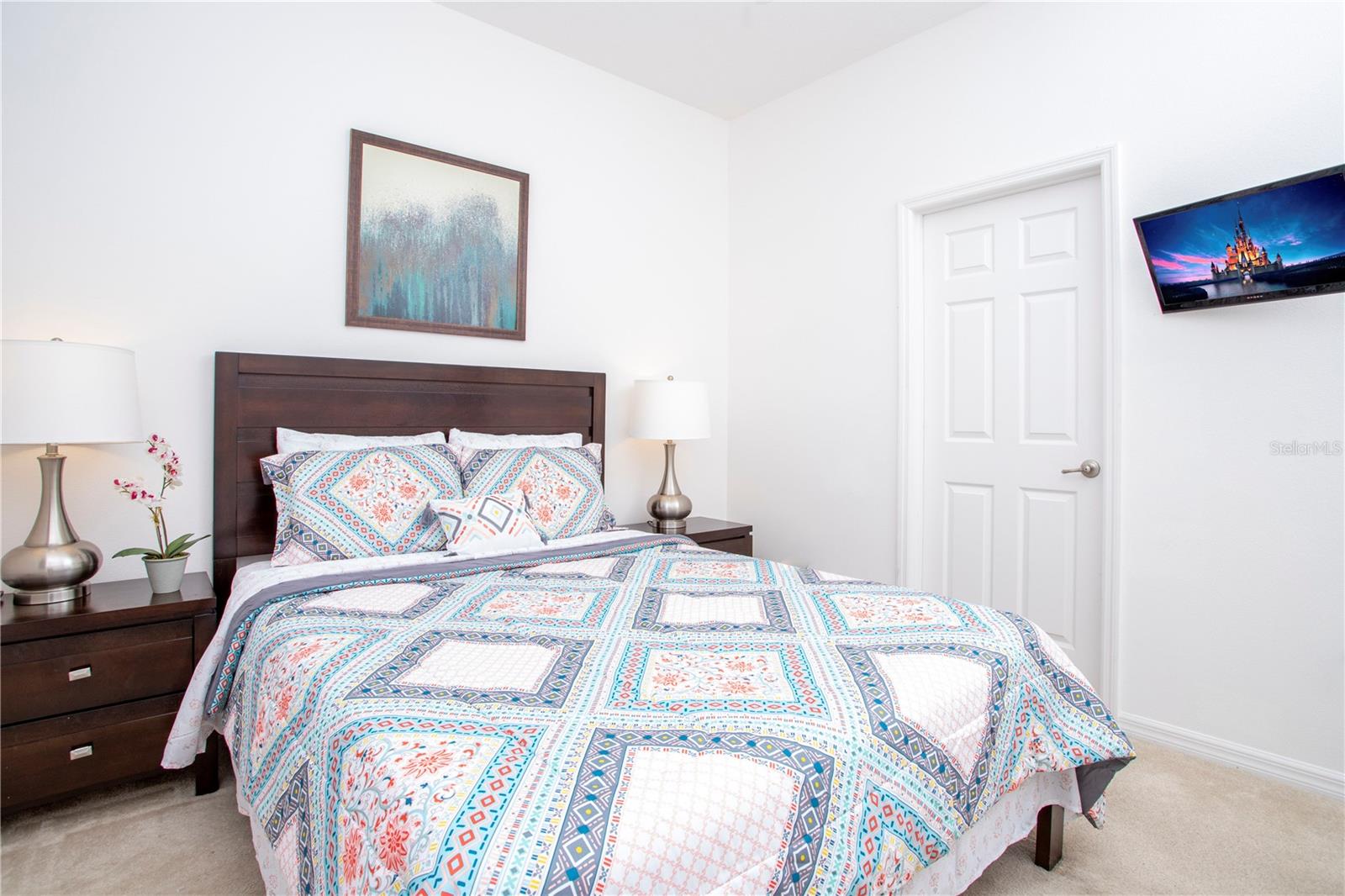 Image 21 of 41 For 2606 Rosemont Circle