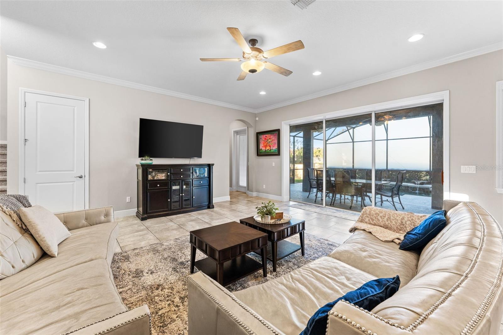 Image 10 of 44 For 14241 Colonial Pointe Drive