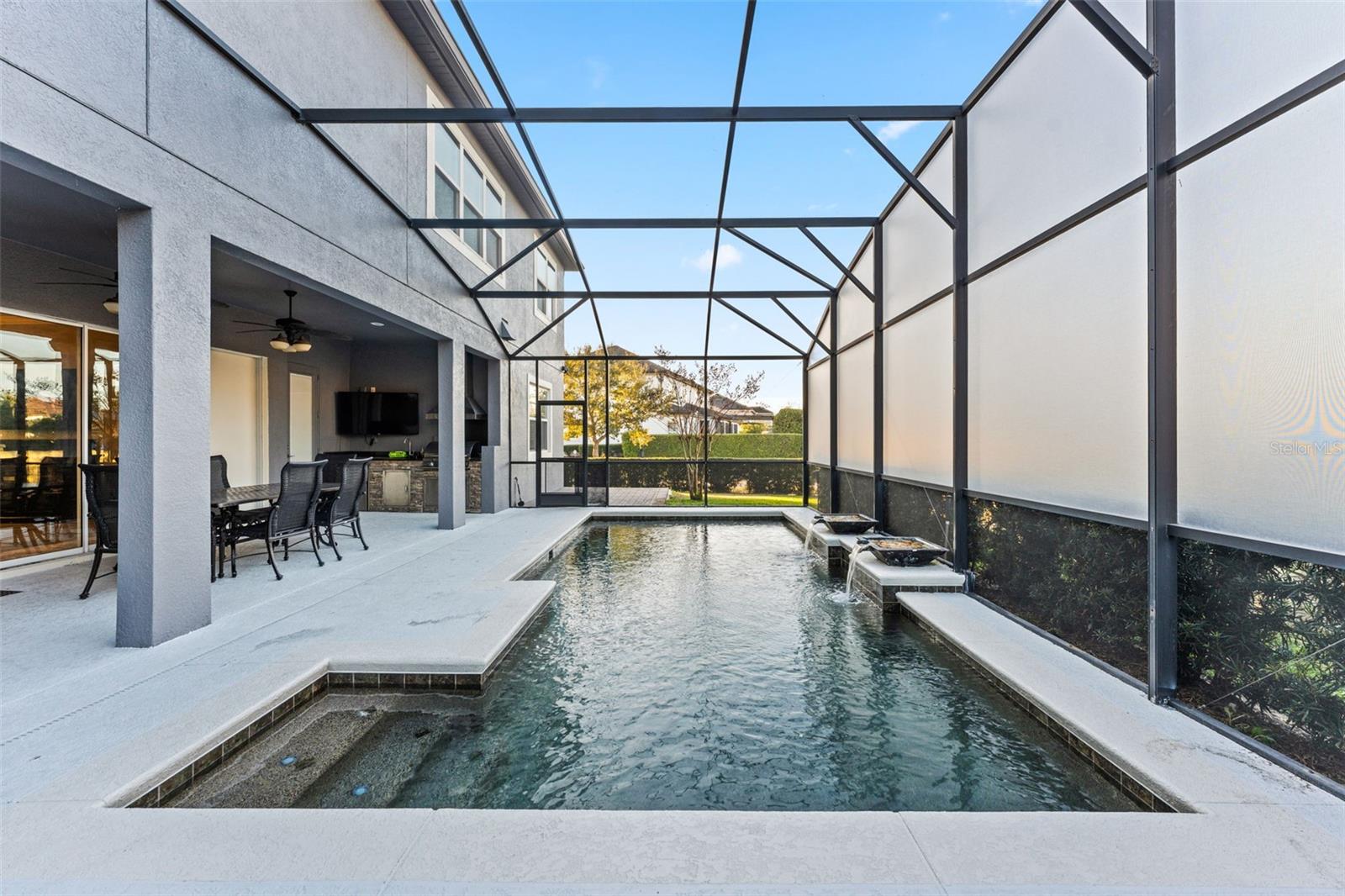 Image 32 of 44 For 14241 Colonial Pointe Drive