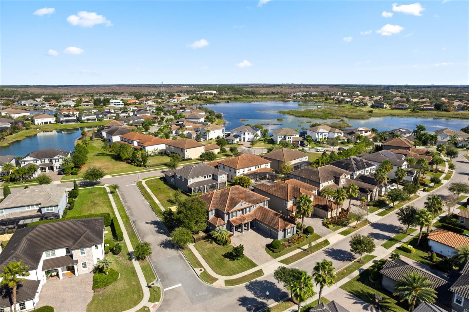 Image 36 of 44 For 14241 Colonial Pointe Drive