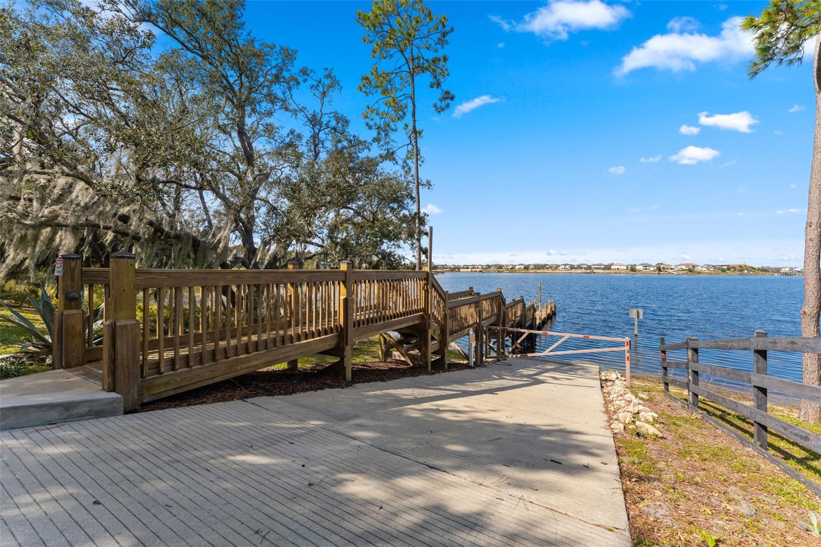 Image 42 of 44 For 14241 Colonial Pointe Drive