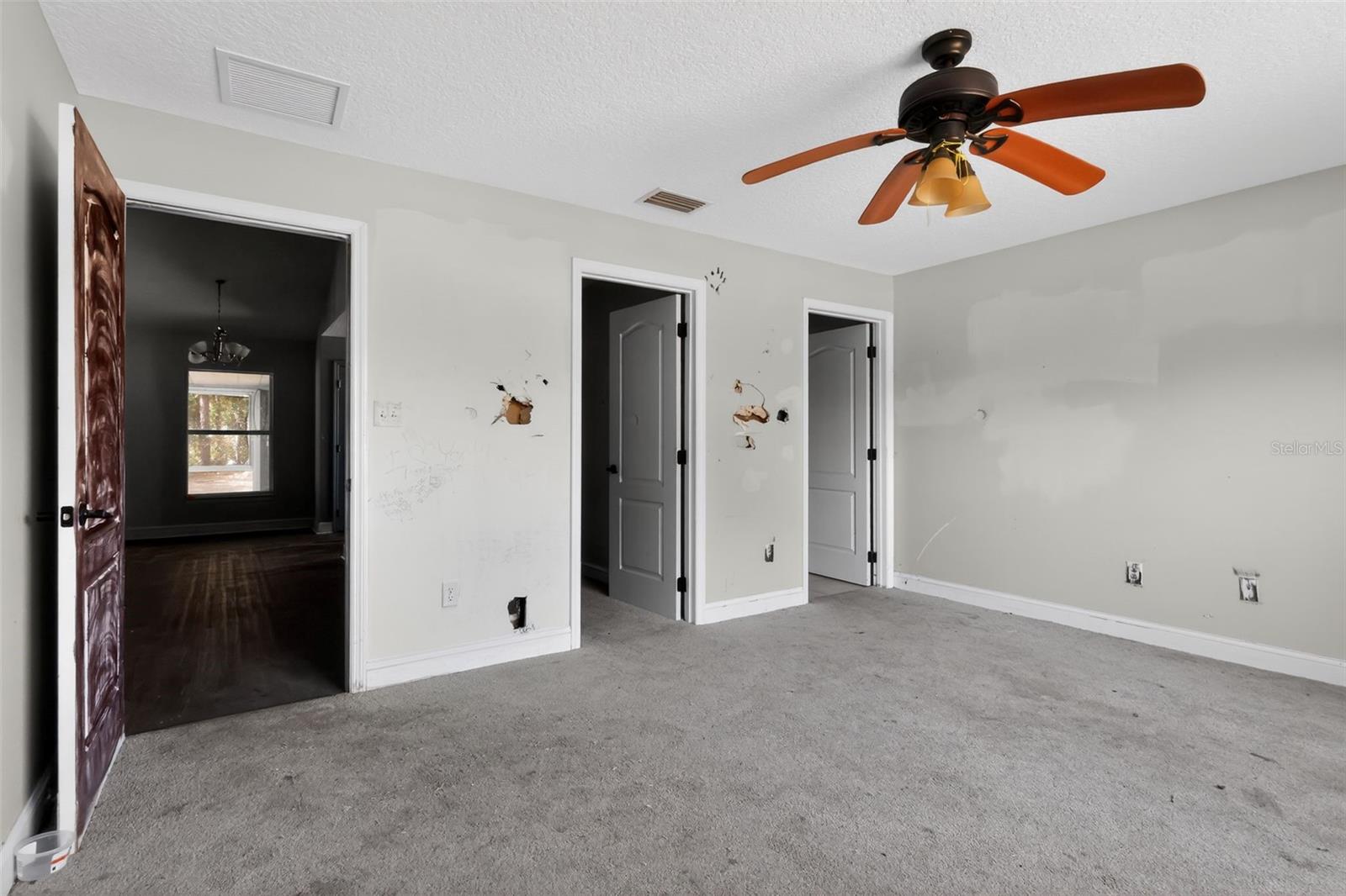 Image 12 of 38 For 36101 Mattawan Drive