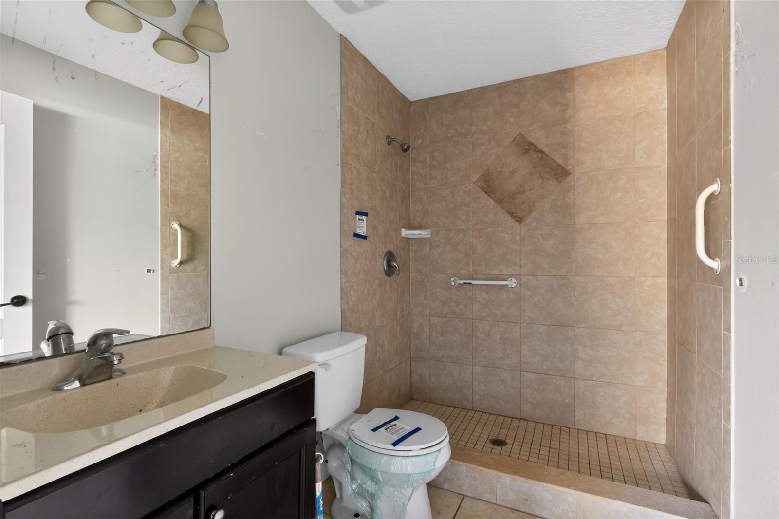 Image 17 of 38 For 36101 Mattawan Drive