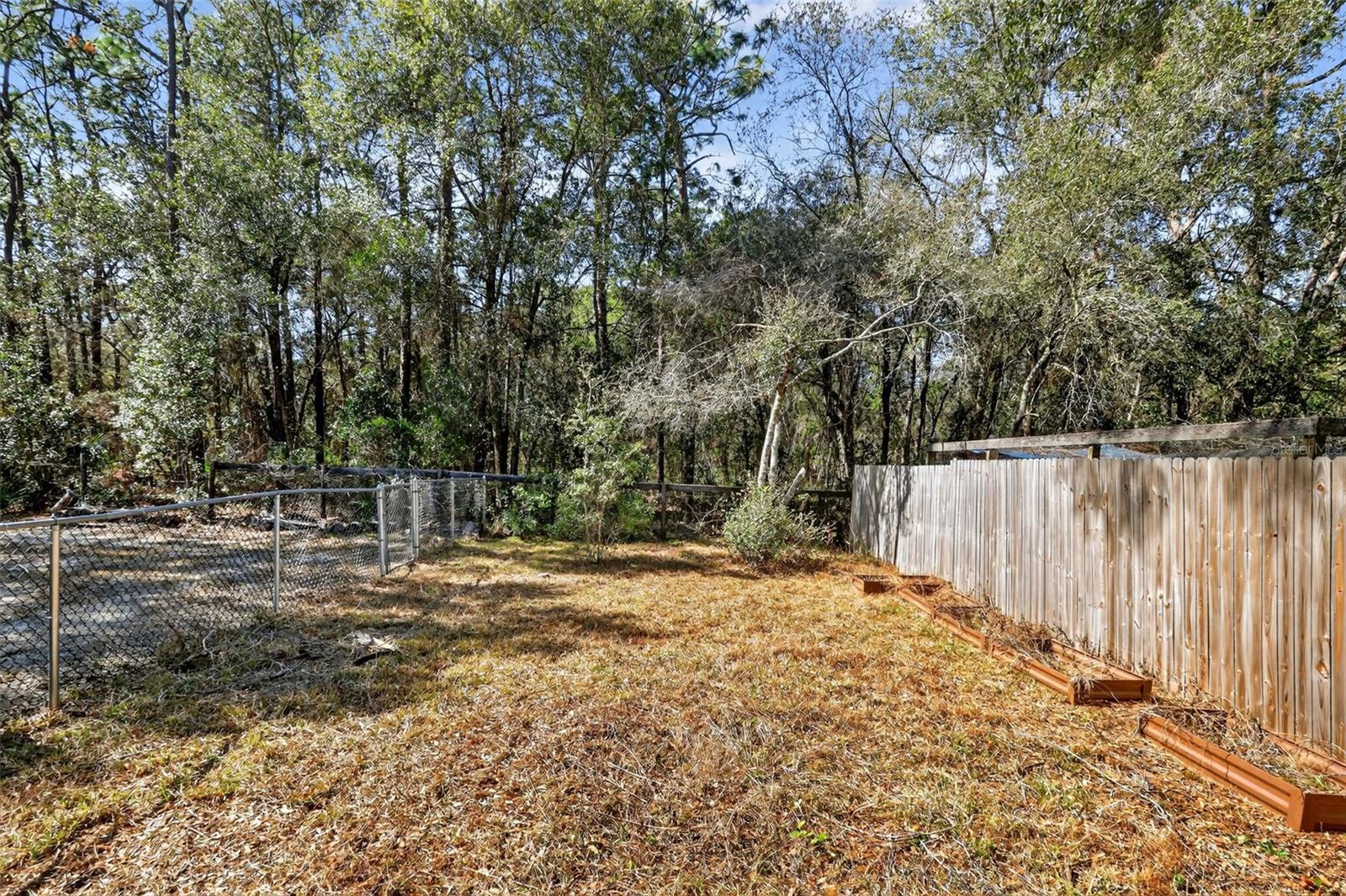 Image 26 of 38 For 36101 Mattawan Drive