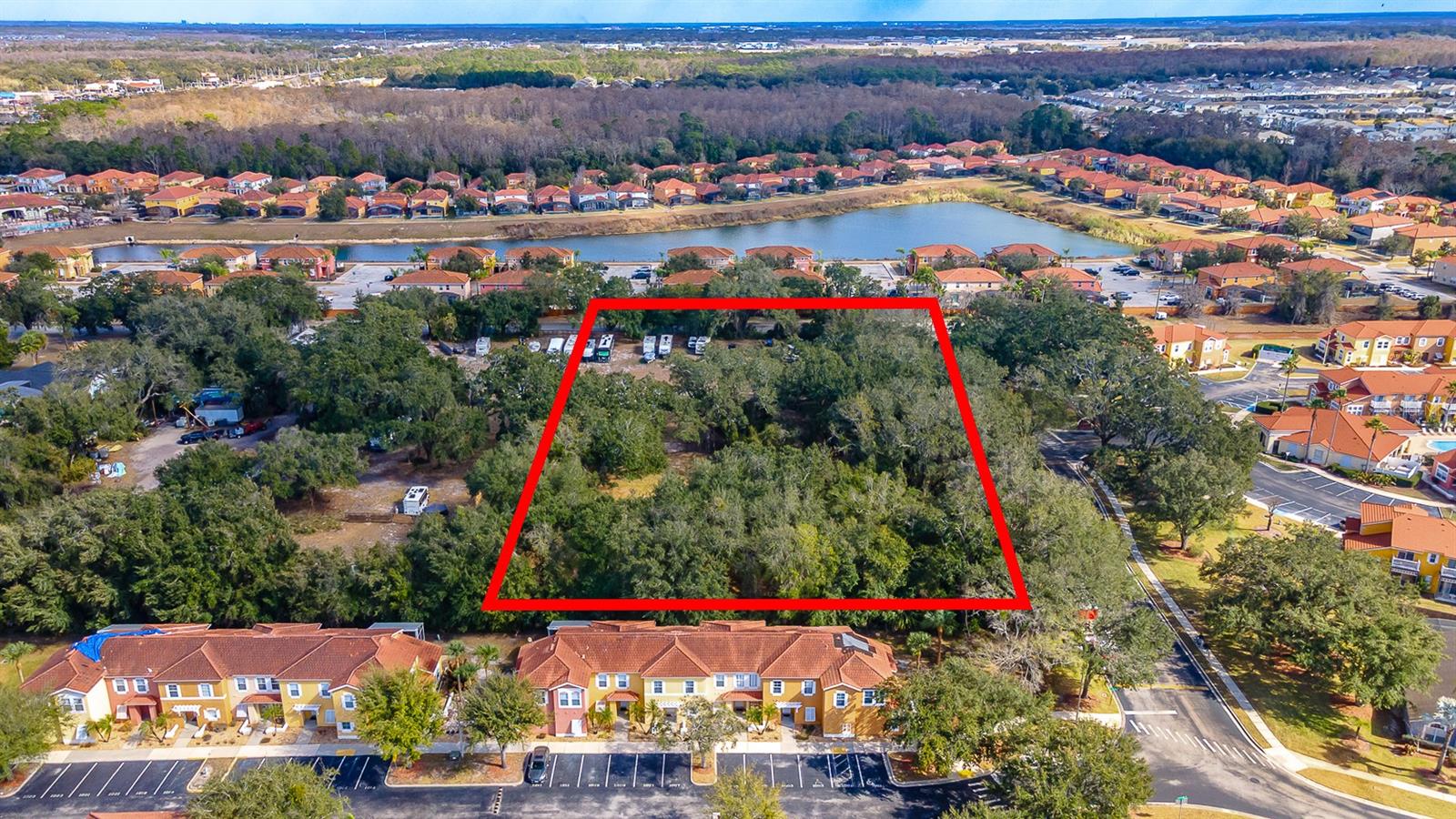 Image 5 of 15 For 940 Roma Way