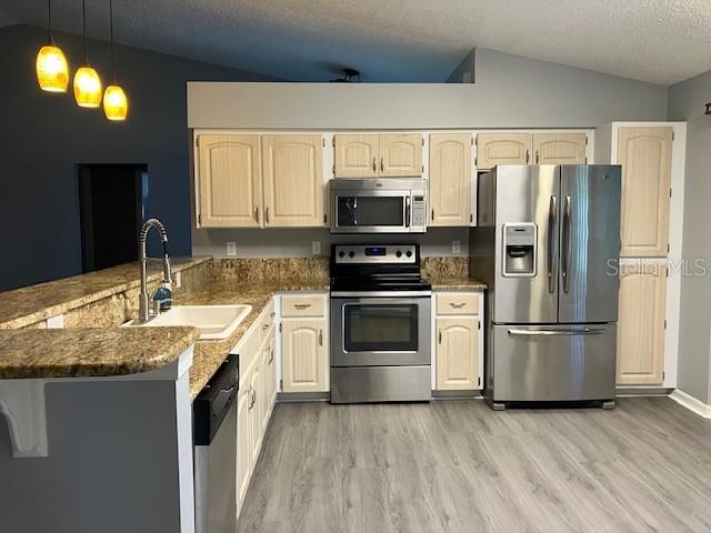 Image 6 of 7 For 6419 Borg Street