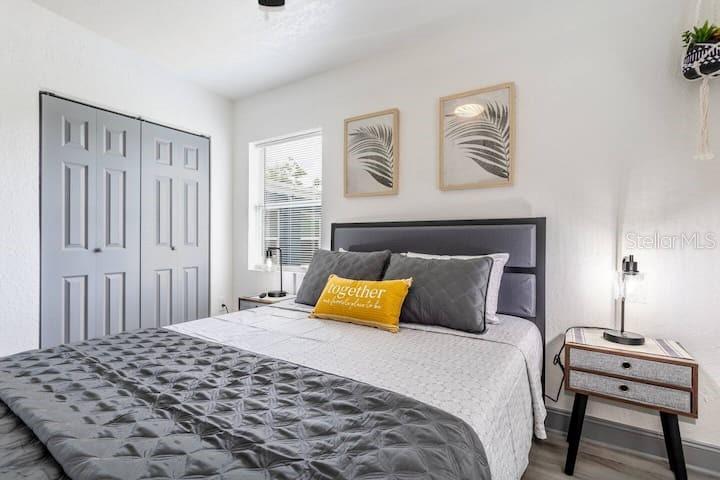 Image 20 of 48 For 511 San Juan Boulevard