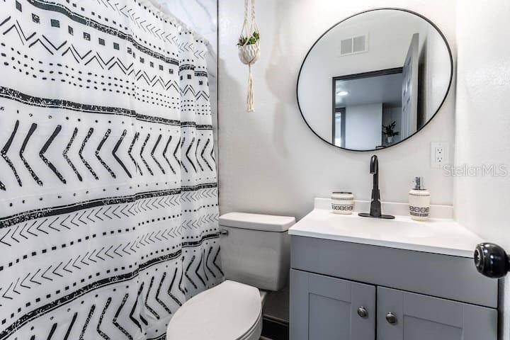 Image 26 of 48 For 511 San Juan Boulevard