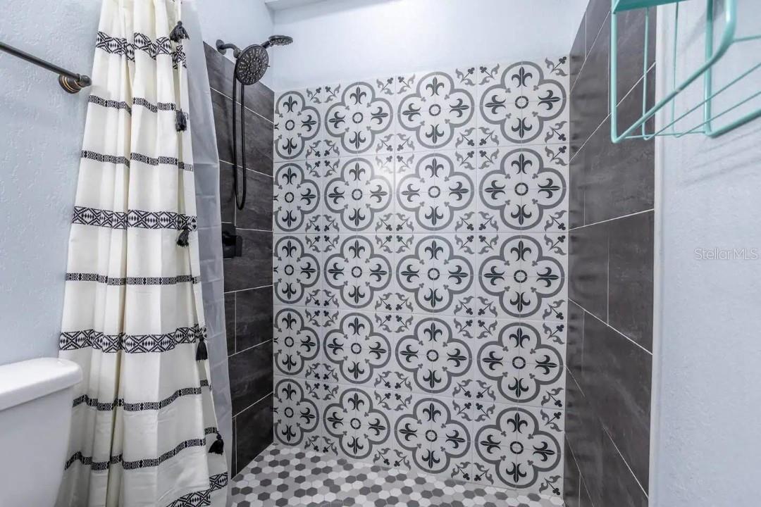 Image 39 of 48 For 4401 Lenmore Street