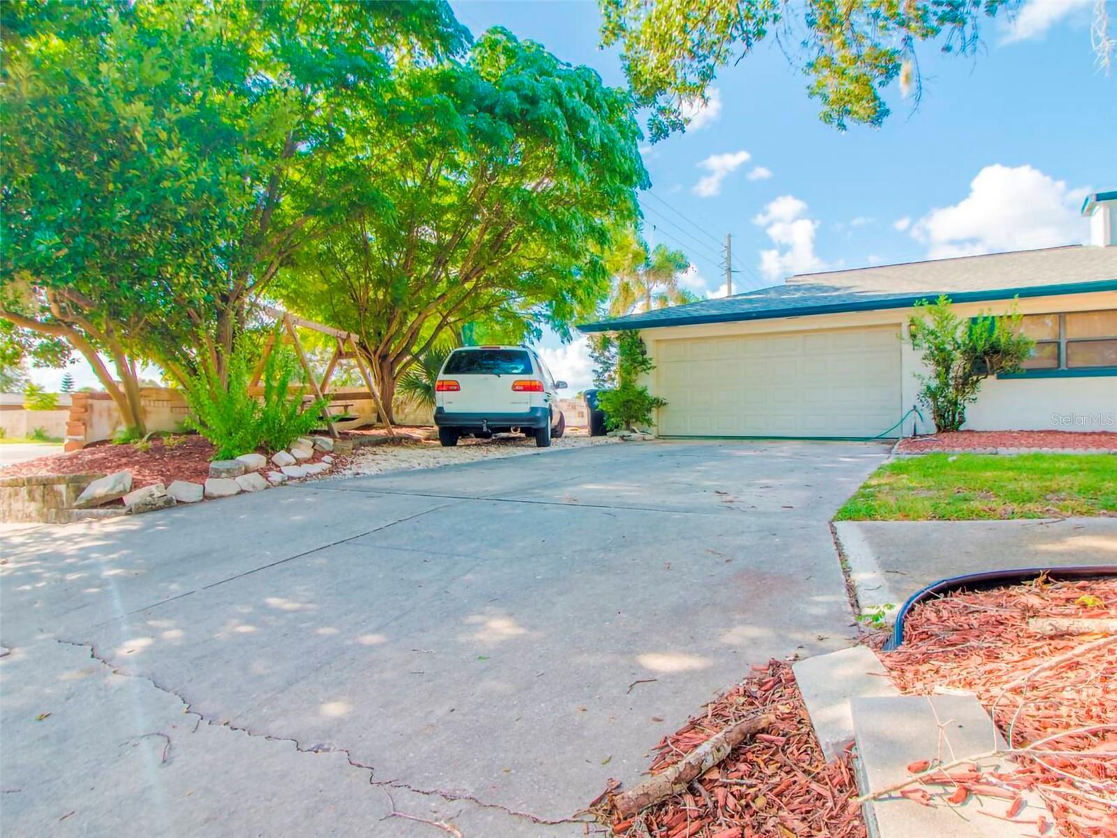 Image 47 of 48 For 4401 Lenmore Street