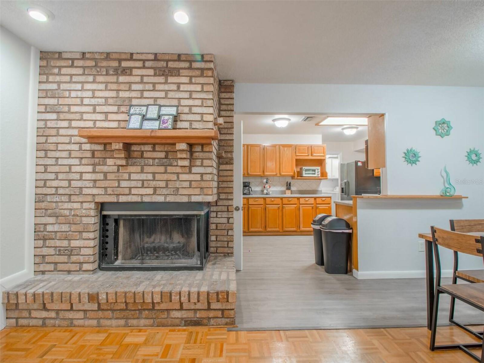 Image 6 of 48 For 4401 Lenmore Street