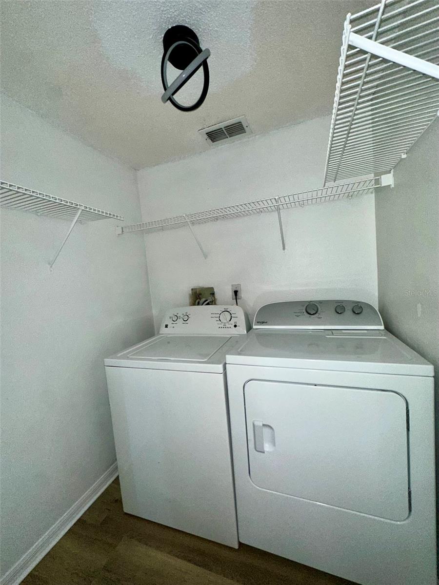 Image 26 of 30 For 3032 Bloomsbury Drive