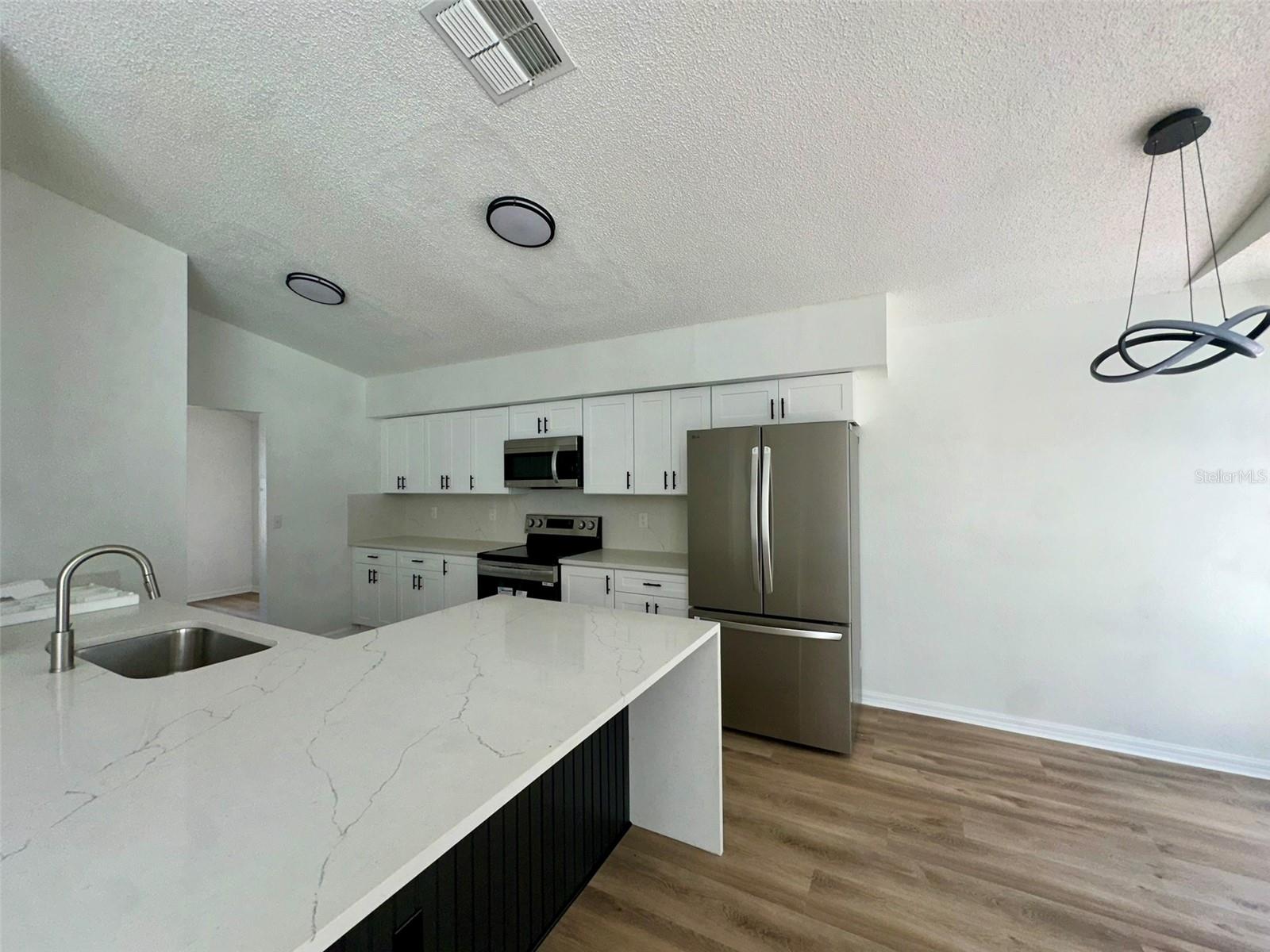 Image 7 of 30 For 3032 Bloomsbury Drive