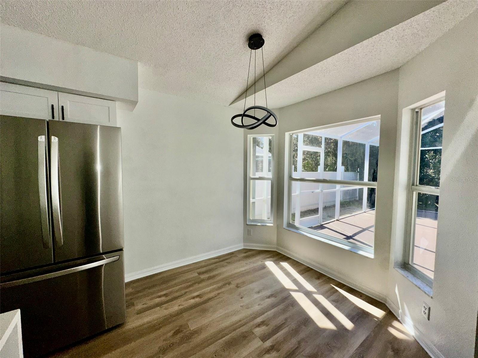 Image 9 of 30 For 3032 Bloomsbury Drive