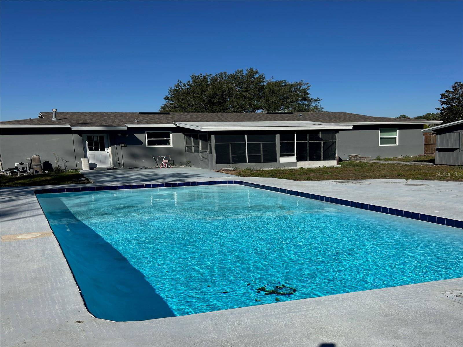 Image 16 of 16 For 1011 Gerona Avenue