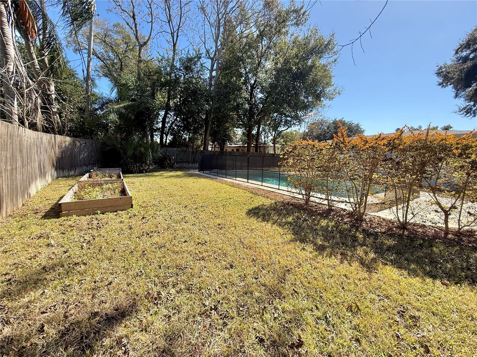 Image 29 of 39 For 2801 Nancy Street