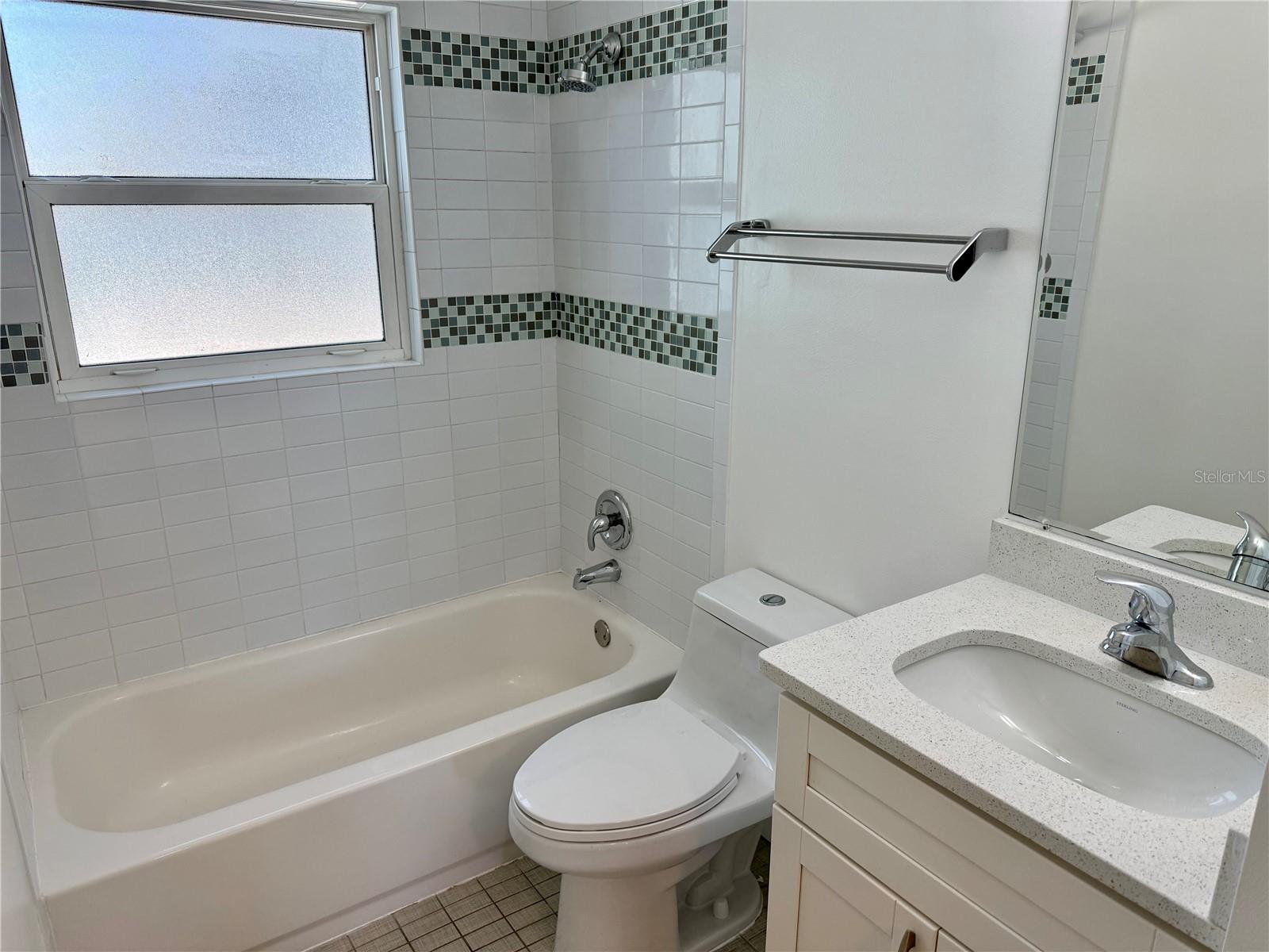 Image 9 of 39 For 2801 Nancy Street