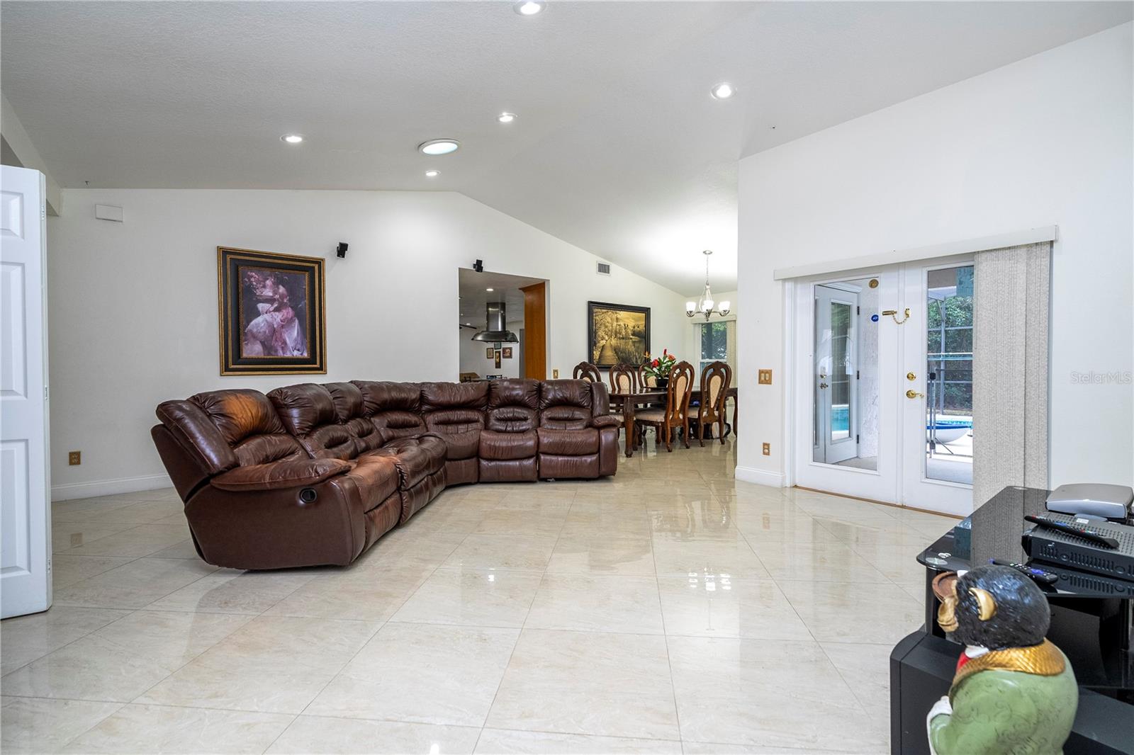 Image 30 of 81 For 6013 Crystal View Drive