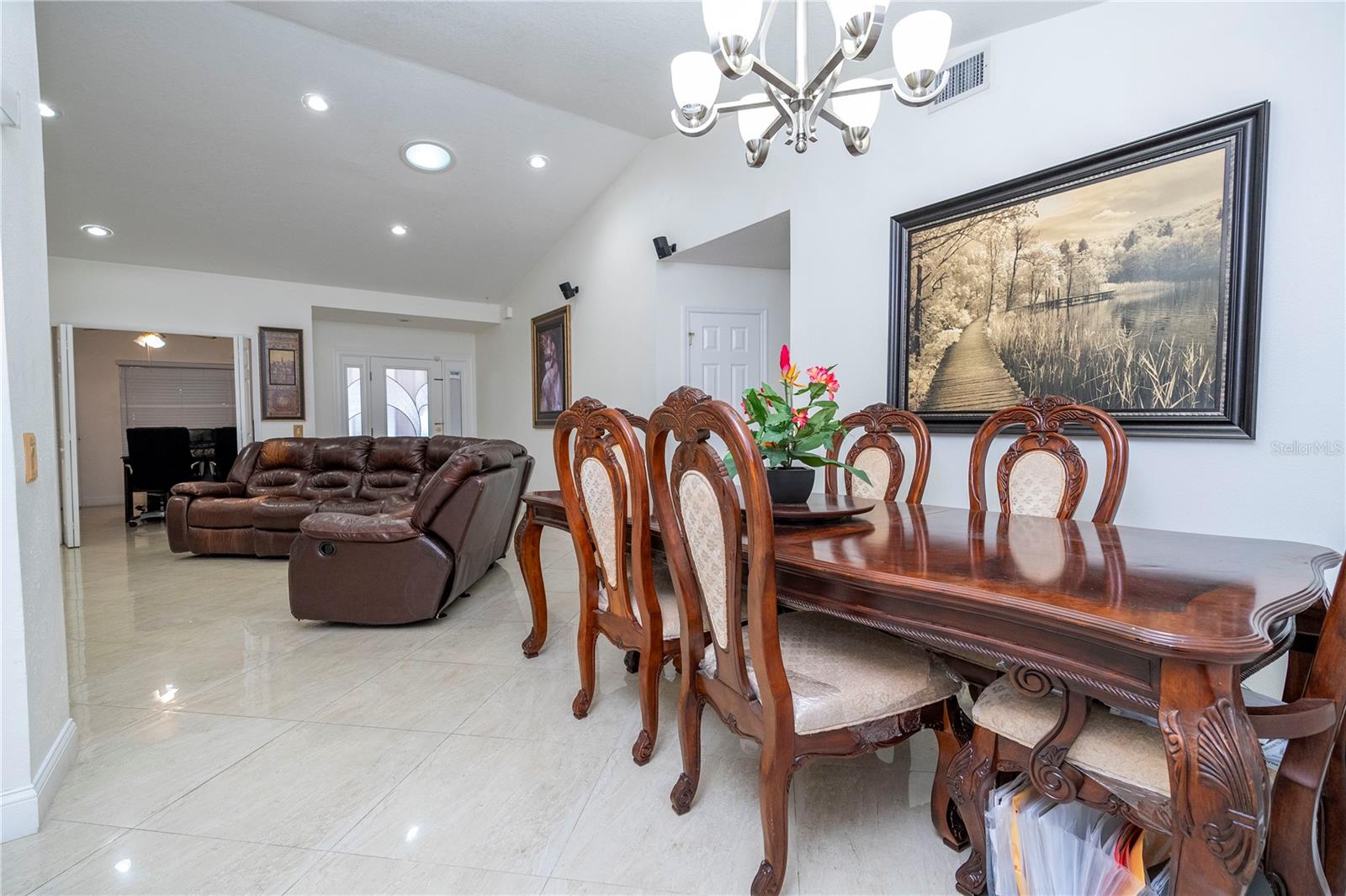 Image 38 of 81 For 6013 Crystal View Drive