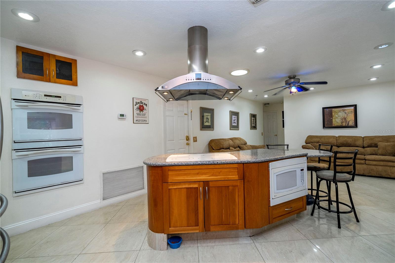 Image 52 of 81 For 6013 Crystal View Drive