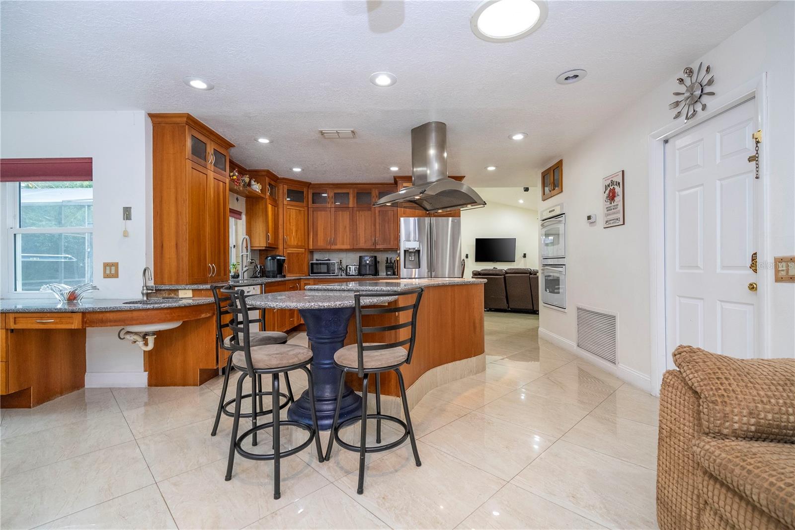 Image 59 of 81 For 6013 Crystal View Drive