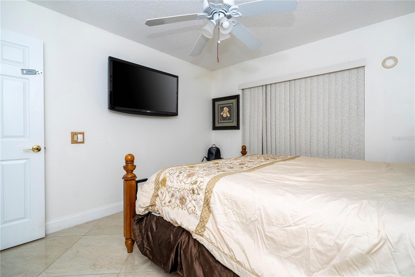 Image 79 of 81 For 6013 Crystal View Drive