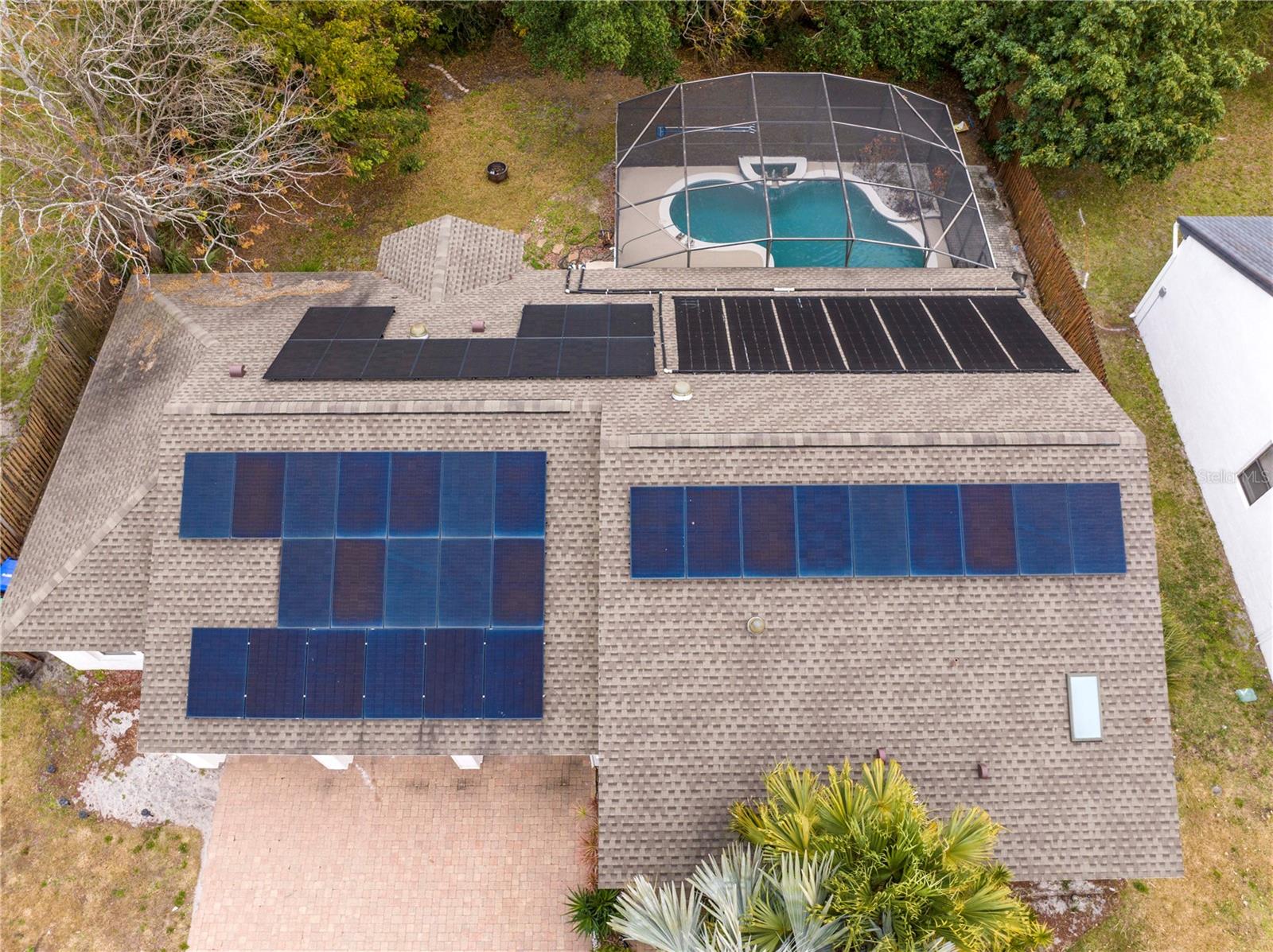 Image 8 of 81 For 6013 Crystal View Drive