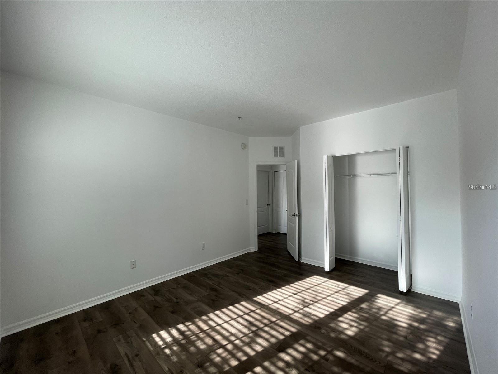 Image 20 of 36 For 3408 Seneca Club Loop A