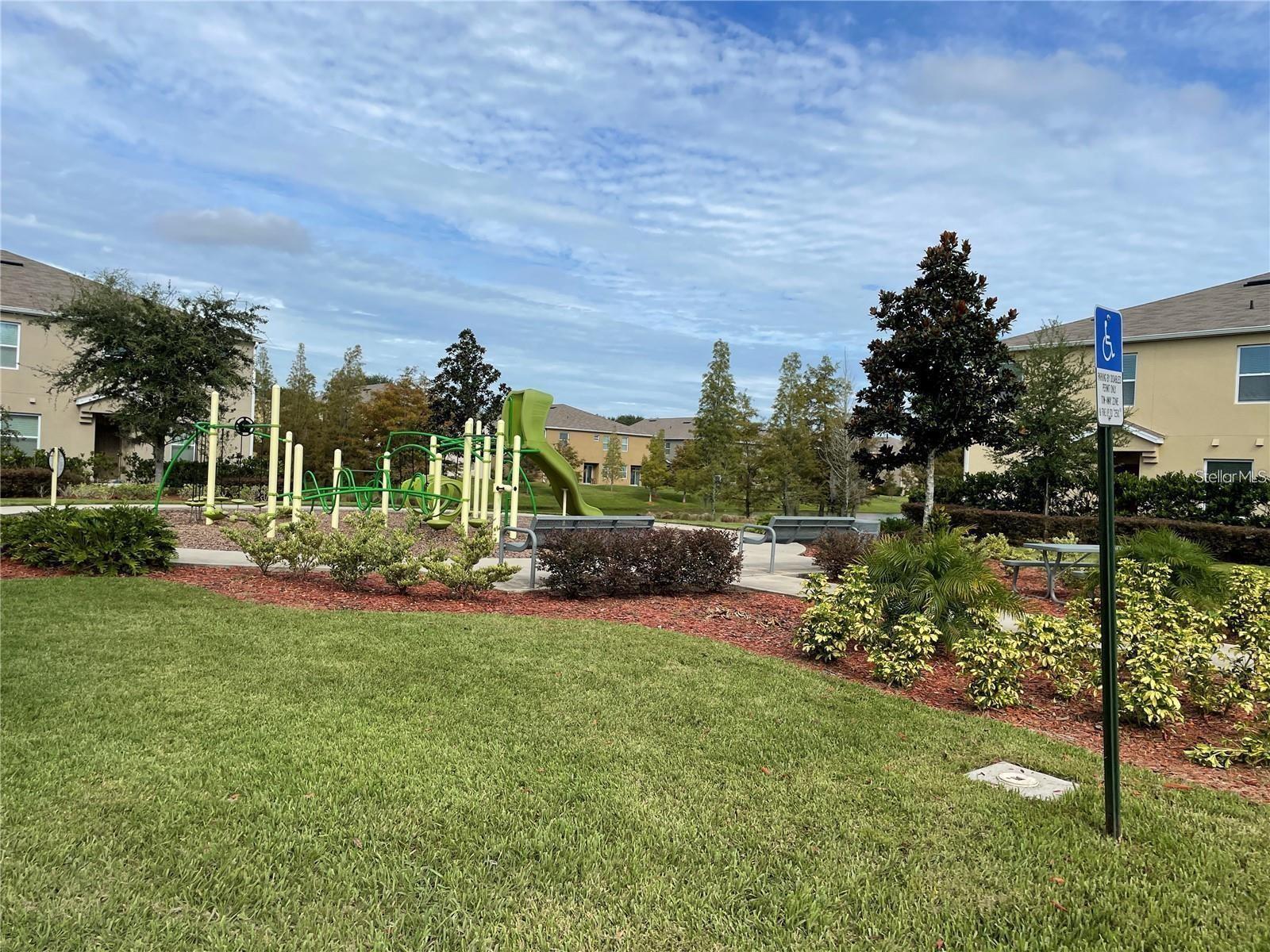 Image 29 of 36 For 3408 Seneca Club Loop A