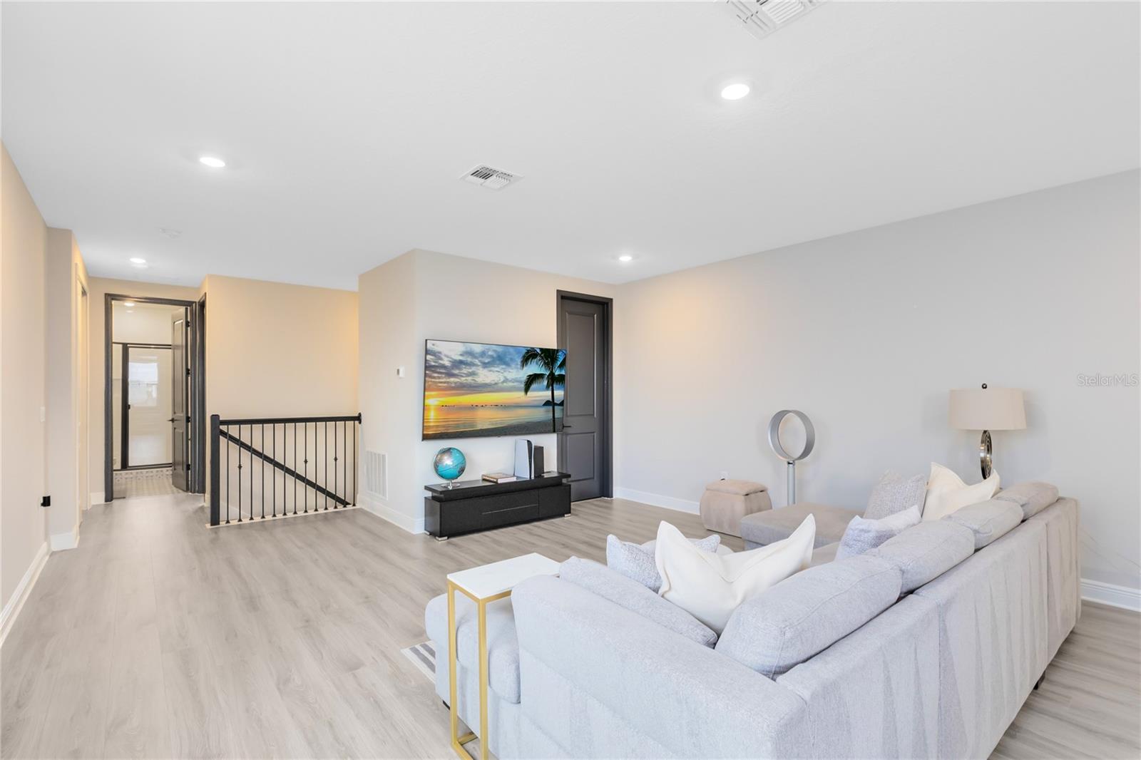 Image 25 of 47 For 13373 Mcmillan Drive