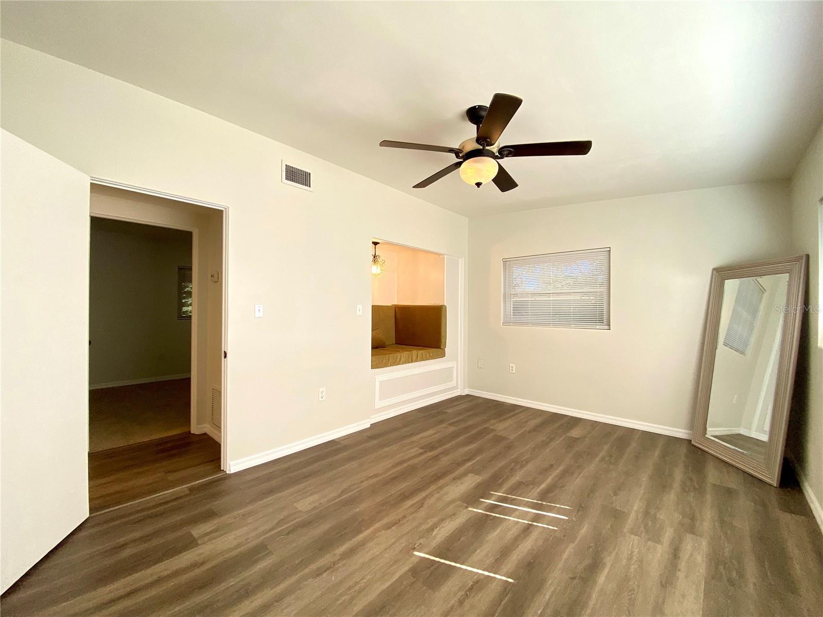 Image 21 of 37 For 1348 Franklin Street