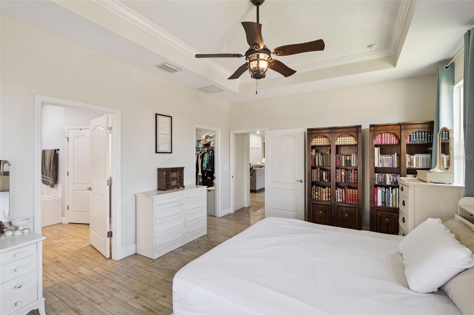 Image 12 of 27 For 735 Black Eagle Drive