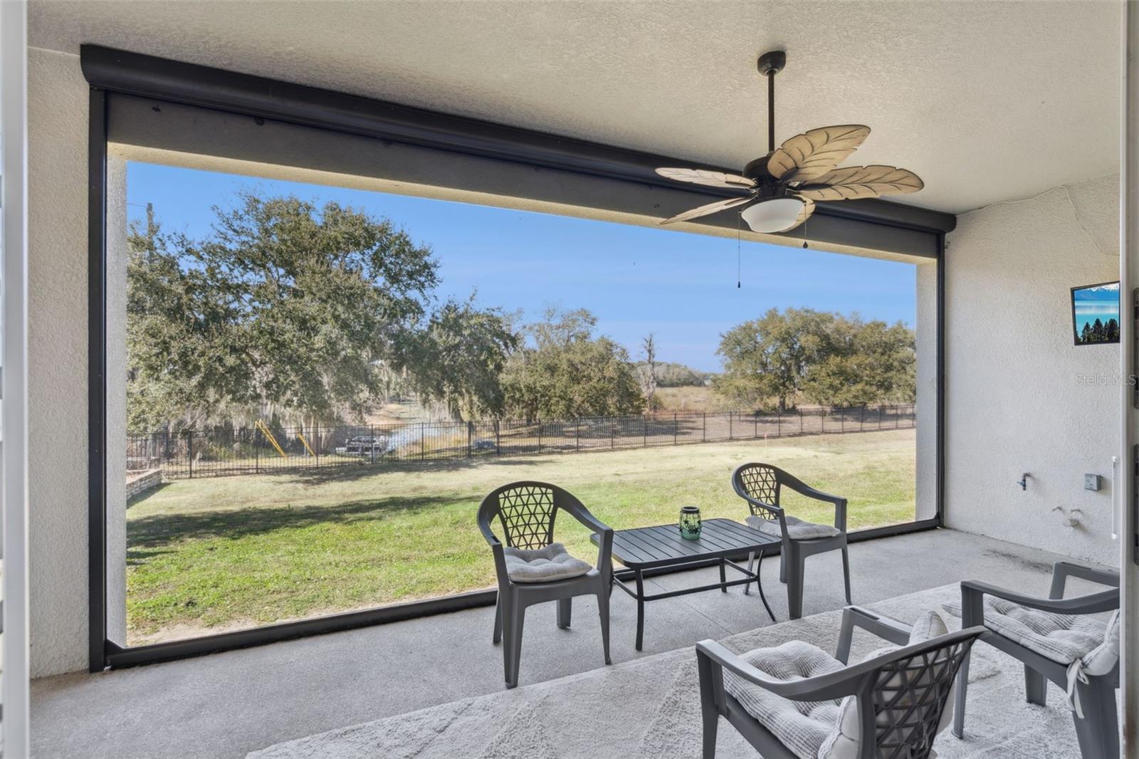 Image 3 of 27 For 735 Black Eagle Drive