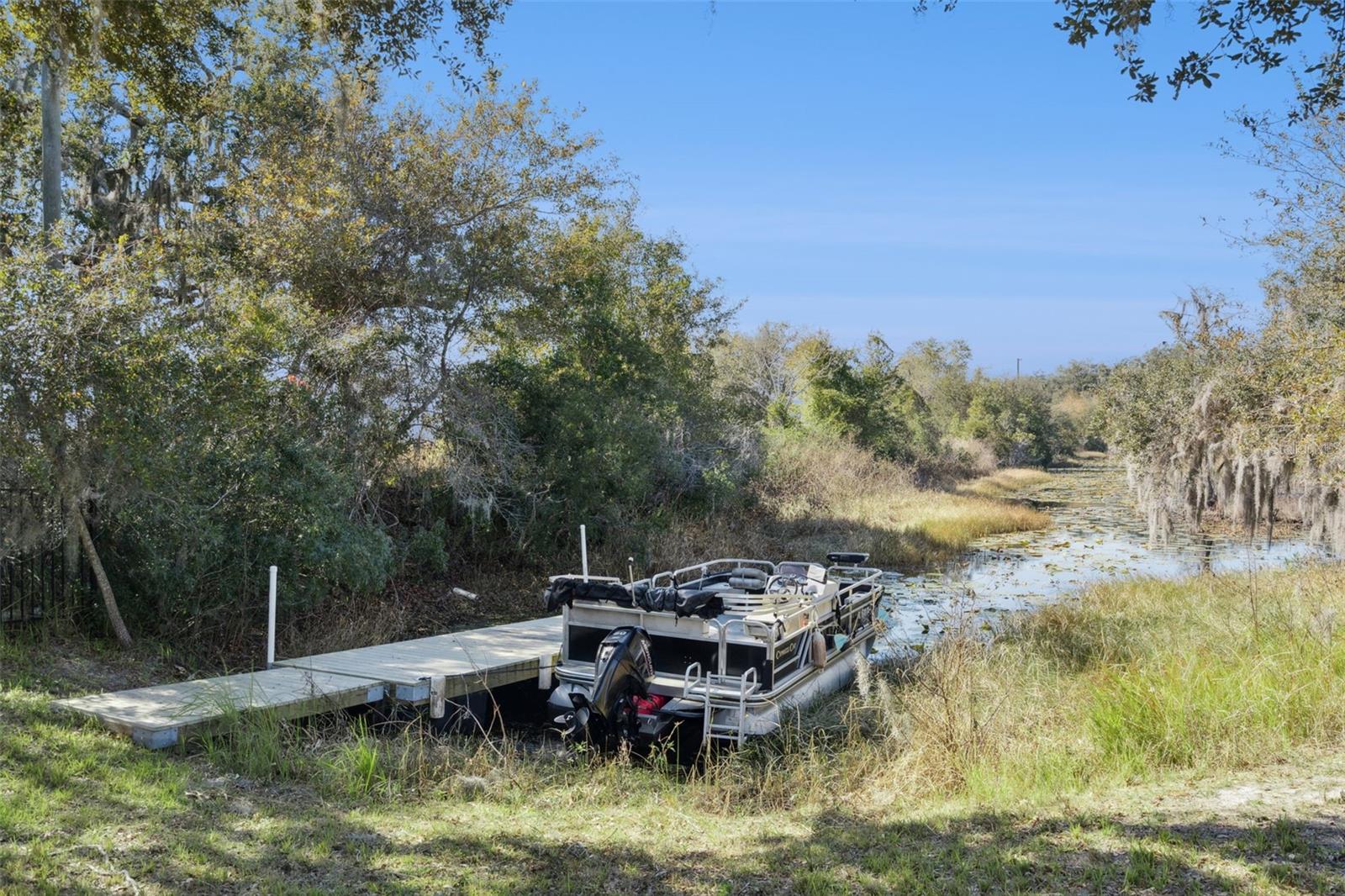 Image 4 of 27 For 735 Black Eagle Drive