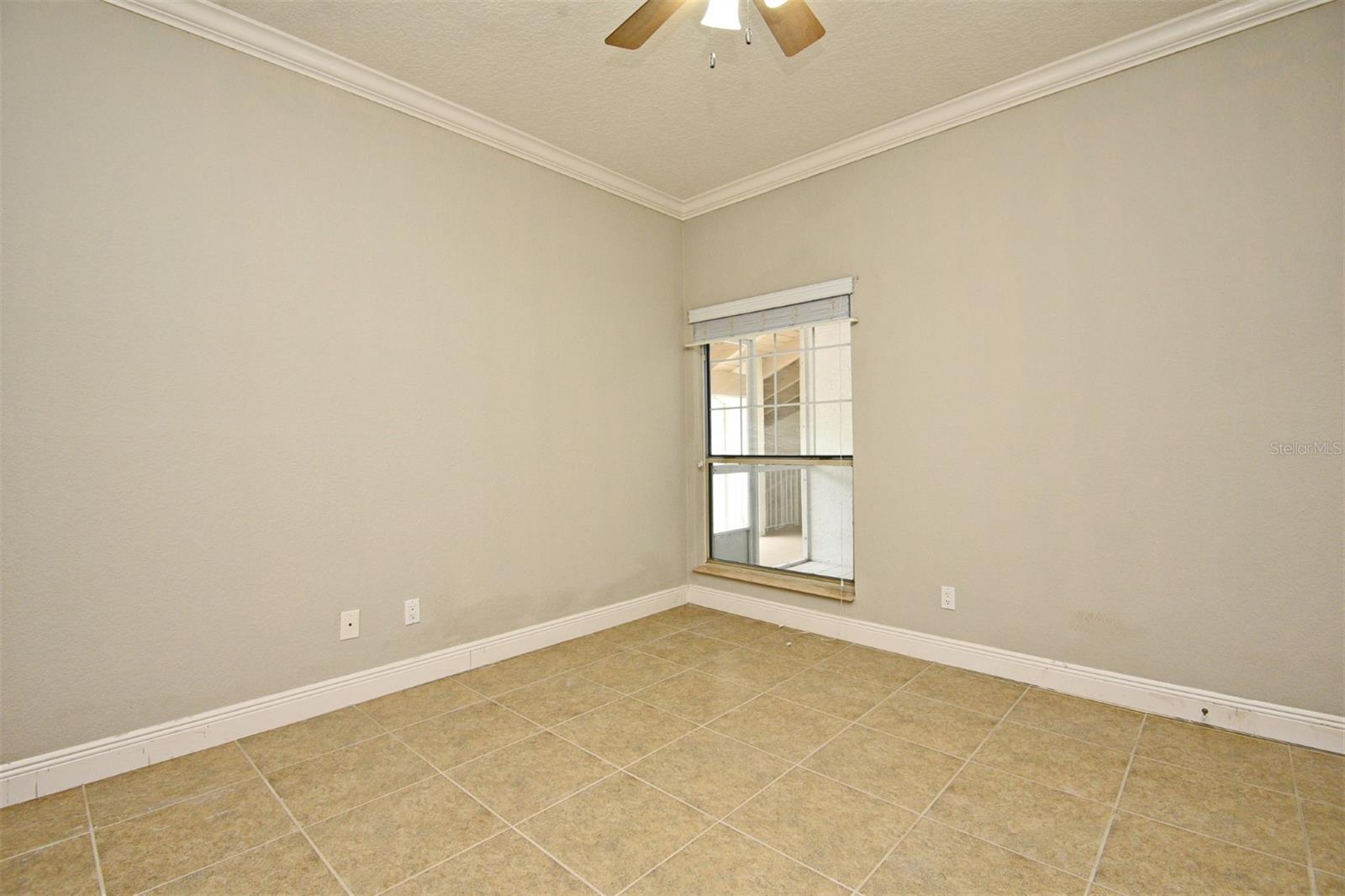 Image 24 of 74 For 443 Hamptoncrest Circle 305