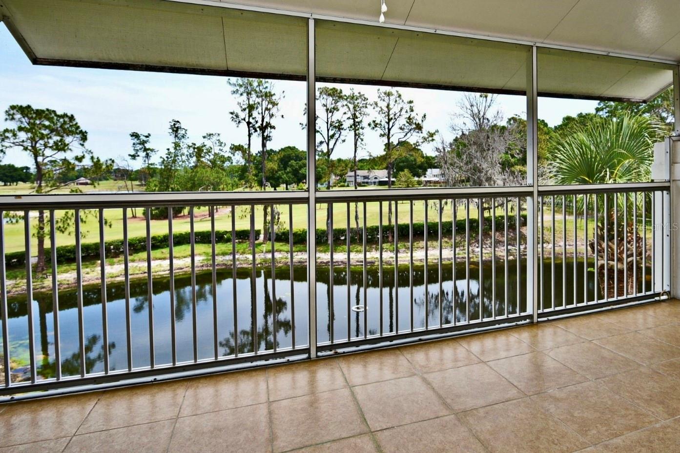 Image 30 of 74 For 443 Hamptoncrest Circle 305