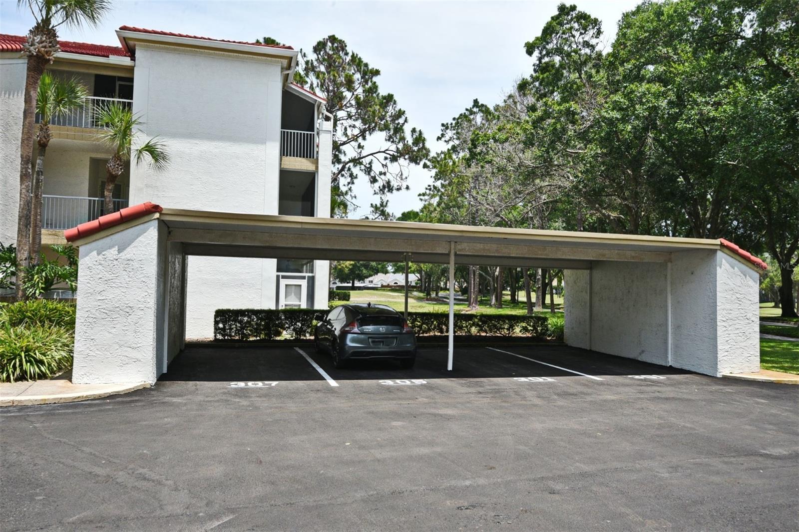 Image 34 of 74 For 443 Hamptoncrest Circle 305