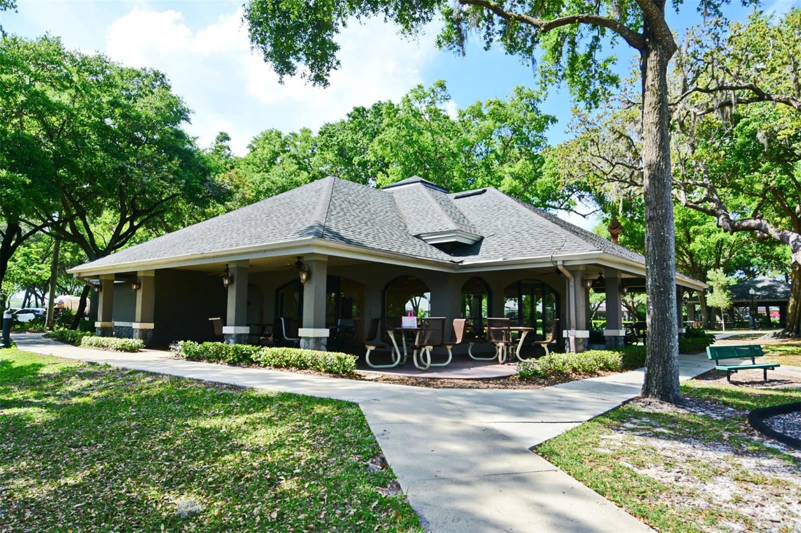 Image 61 of 74 For 443 Hamptoncrest Circle 305