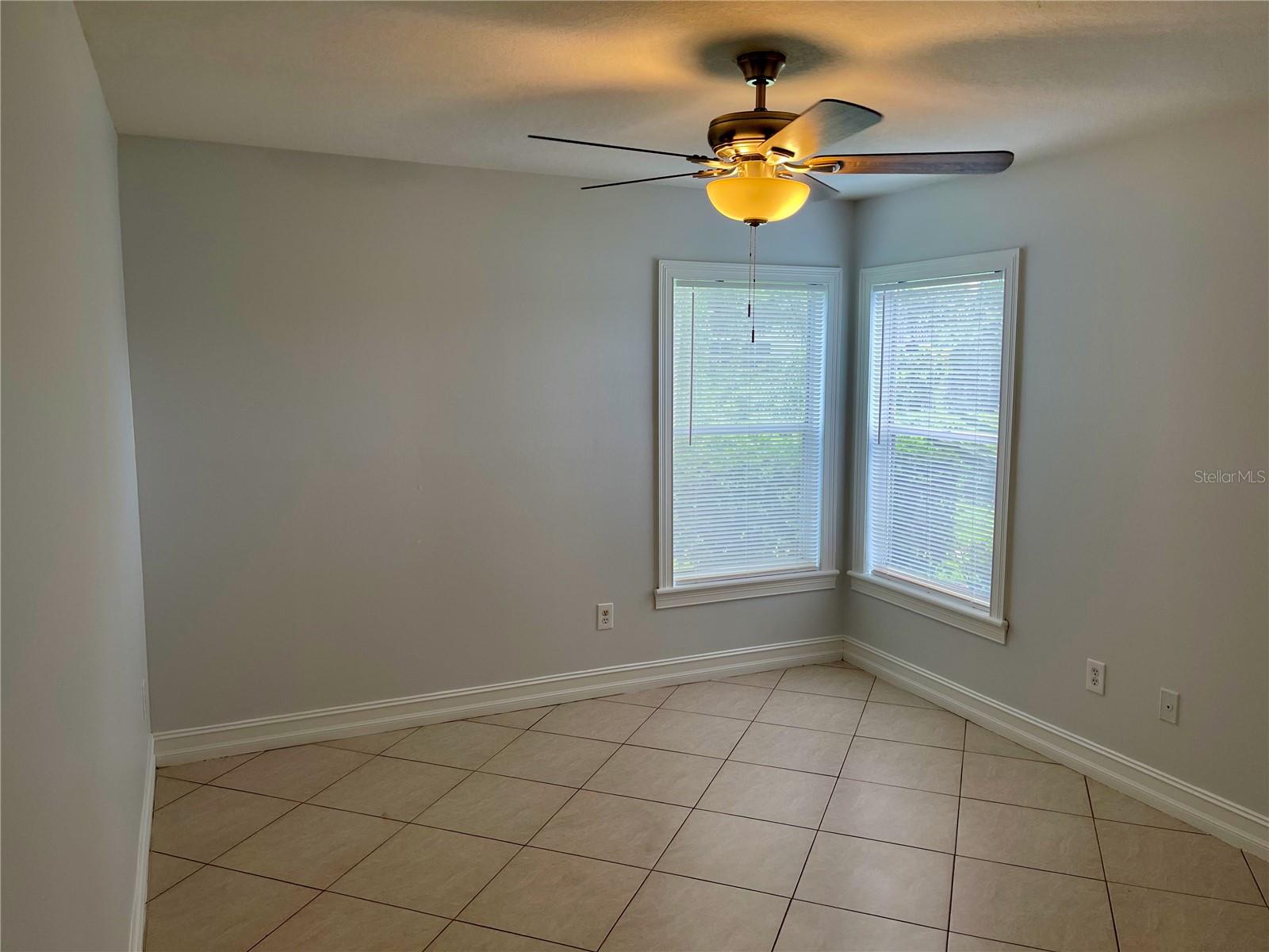 Image 11 of 23 For 713 Secret Harbor Lane 101