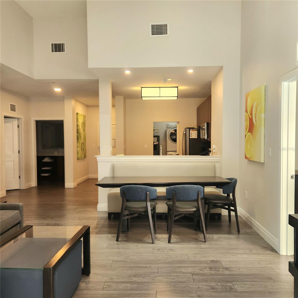 Image 10 of 61 For 14501 Grove Resort Avenue 2138